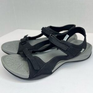Columbia Womens TechLite Omni Grip Comfort Adjustable Sandals Sz 11 Blk/Gry XLNT